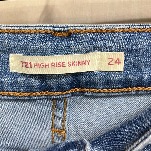 Levi's Women's Size 24X30 Blue 721 High Rise Skinny Jeans High Beams - Picture 4 of 16